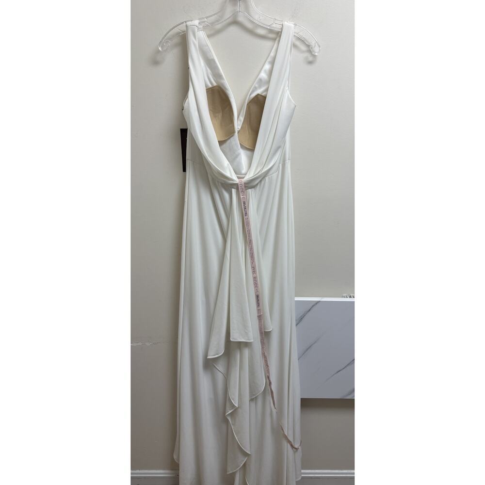 Mac Duggal 12336 White Gown Size 10 Deep V Open Back Slit Formal Dress NWT - Picture 5 of 10